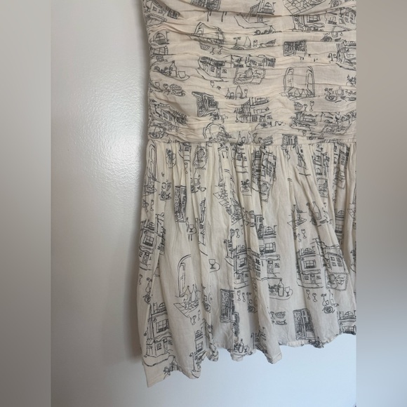 Abercrombie & Fitch Beige Strapless Dress - Picture 4 of 5